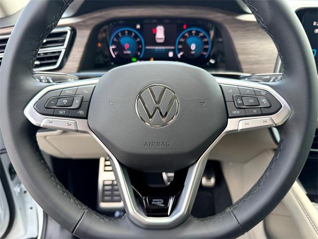 new 2025 Volkswagen Atlas car, priced at $52,484
