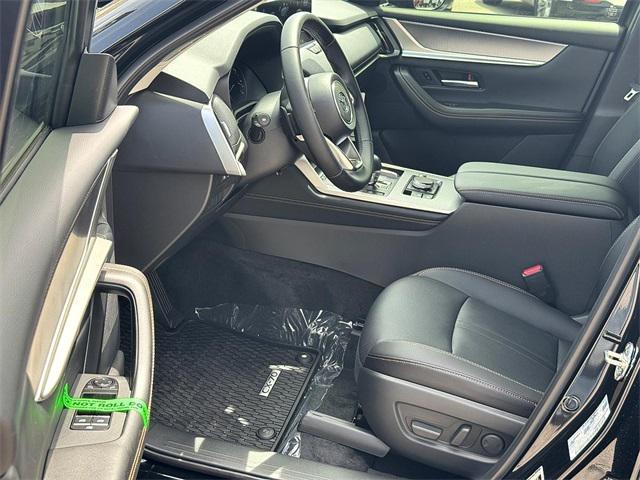 new 2025 Mazda CX-70 car, priced at $38,700