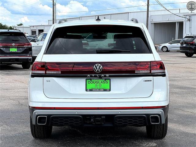 new 2025 Volkswagen Atlas car, priced at $48,001