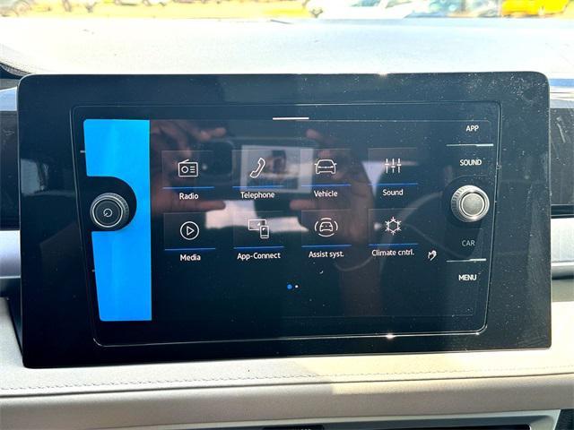 new 2025 Volkswagen Taos car, priced at $27,997