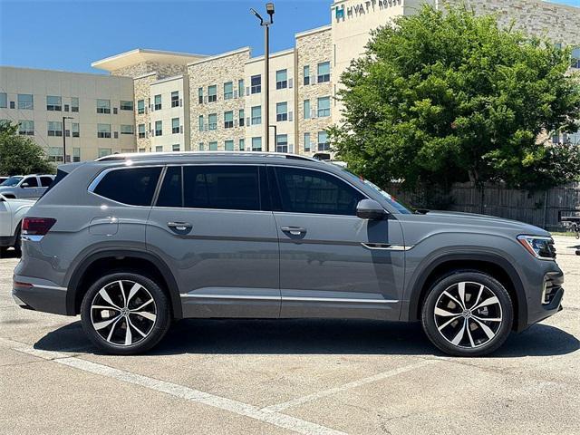 new 2025 Volkswagen Atlas car, priced at $55,299