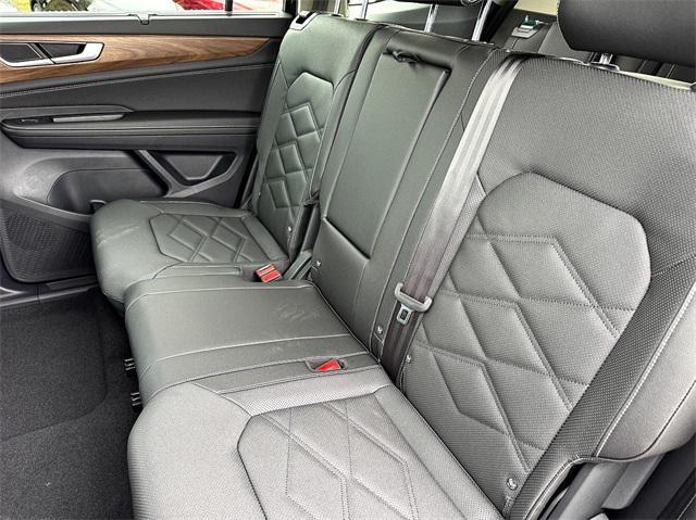 new 2025 Volkswagen Atlas car, priced at $42,741