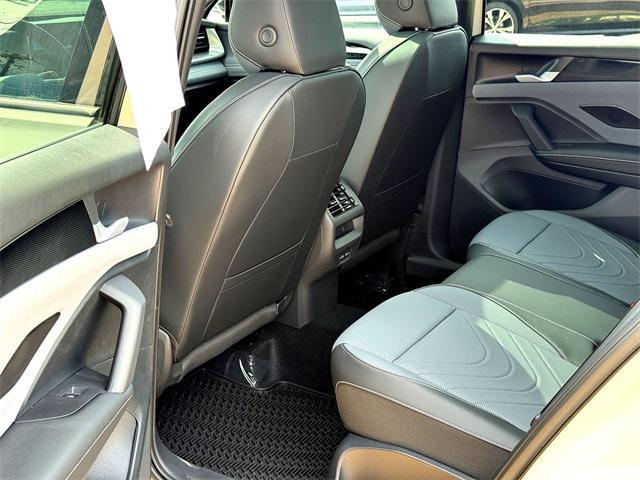 new 2025 Volkswagen Tiguan car, priced at $35,846
