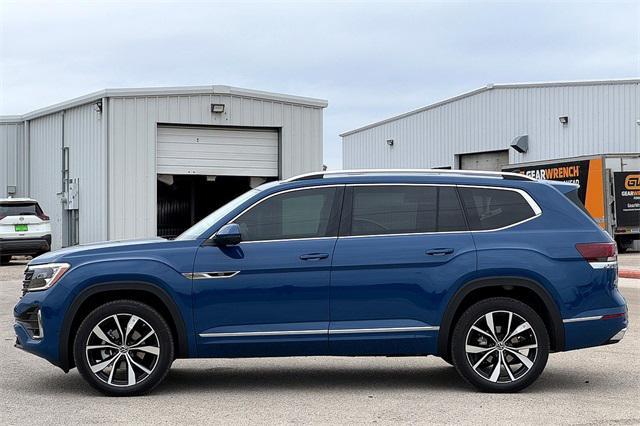 new 2025 Volkswagen Atlas car, priced at $51,883