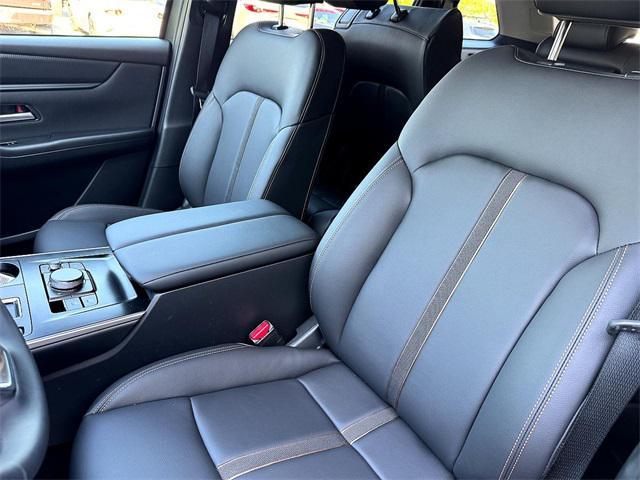 new 2025 Mazda CX-90 car, priced at $39,675