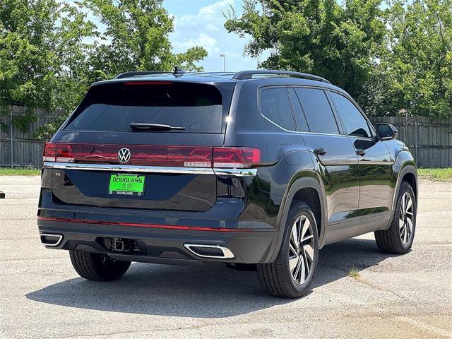 new 2025 Volkswagen Atlas car, priced at $40,956