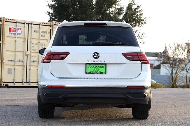 new 2024 Volkswagen Tiguan car, priced at $33,393