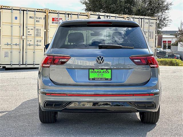 new 2024 Volkswagen Tiguan car, priced at $33,364