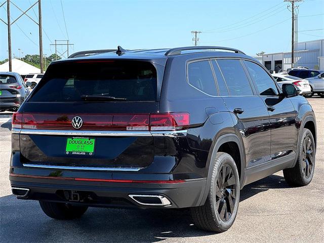 new 2025 Volkswagen Atlas car, priced at $42,994