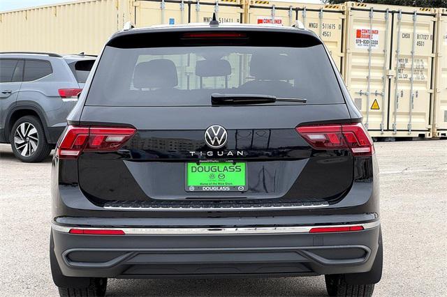 new 2024 Volkswagen Tiguan car, priced at $30,057