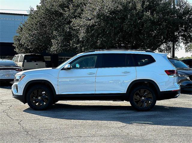 new 2025 Volkswagen Atlas car, priced at $46,694