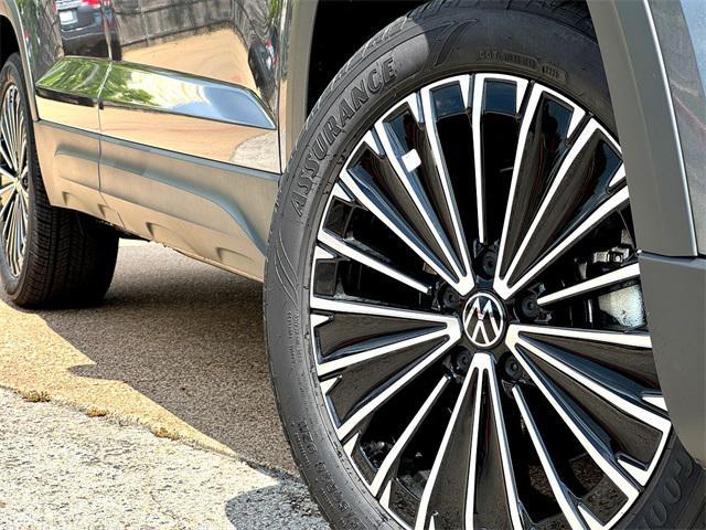 new 2025 Volkswagen Taos car, priced at $28,877