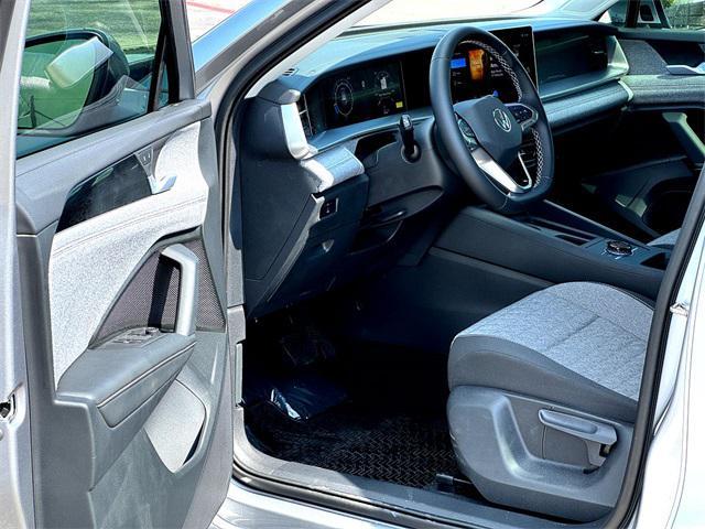 new 2025 Volkswagen Tiguan car, priced at $29,741