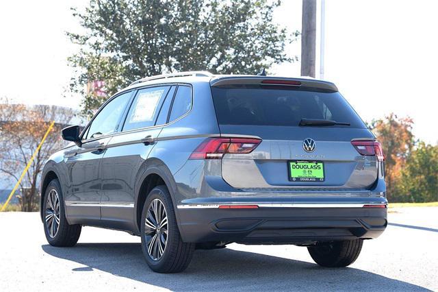 new 2024 Volkswagen Tiguan car, priced at $28,892