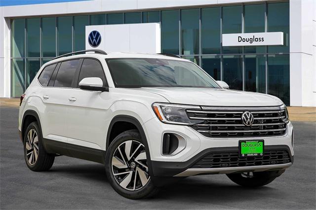 new 2024 Volkswagen Atlas car, priced at $40,071