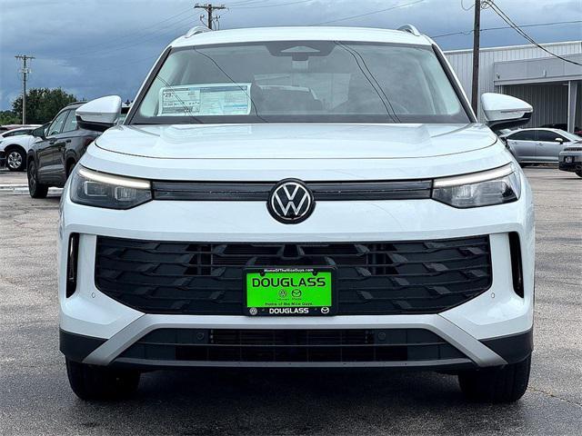 new 2025 Volkswagen Tiguan car, priced at $30,734