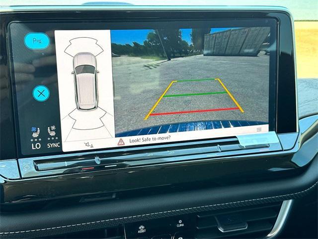 new 2025 Volkswagen Atlas car, priced at $44,189