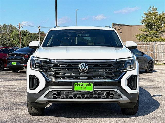 new 2025 Volkswagen Atlas Cross Sport car, priced at $45,511