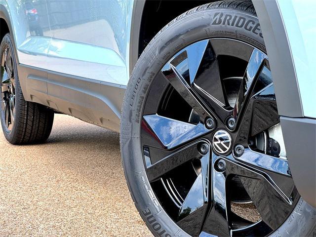 new 2025 Volkswagen Taos car, priced at $32,449