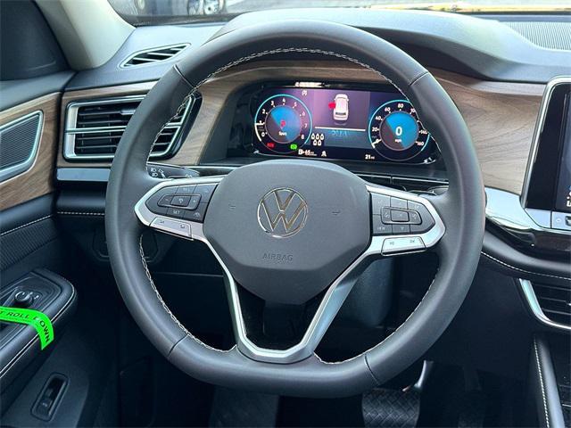 new 2025 Volkswagen Atlas car, priced at $42,994