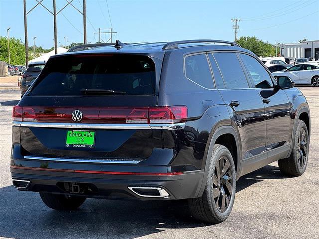 new 2025 Volkswagen Atlas car, priced at $42,994