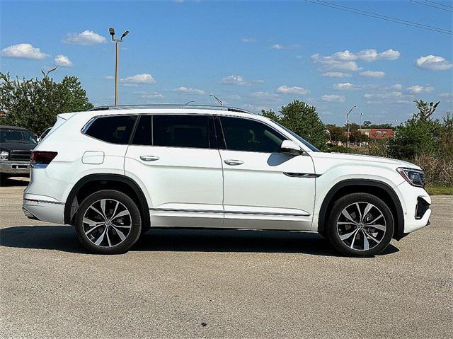 new 2024 Volkswagen Atlas car, priced at $50,990