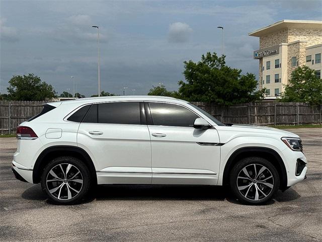 new 2025 Volkswagen Atlas Cross Sport car, priced at $54,116