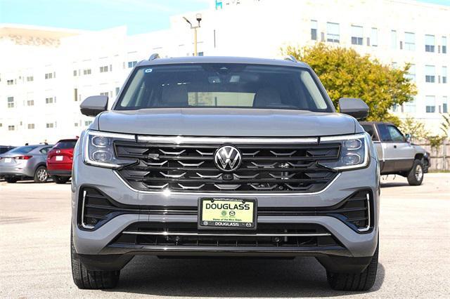 new 2025 Volkswagen Atlas car, priced at $46,521