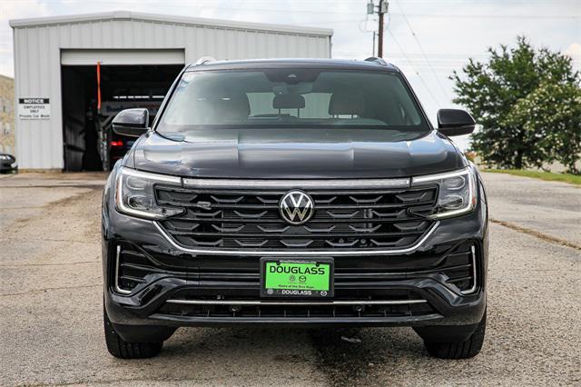 new 2024 Volkswagen Atlas Cross Sport car, priced at $47,317