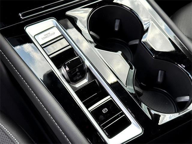 new 2025 Volkswagen Atlas car, priced at $45,889