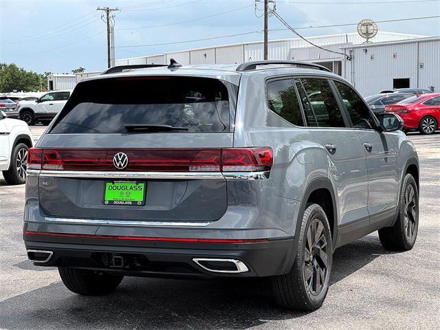 new 2025 Volkswagen Atlas car, priced at $45,889