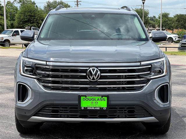 new 2025 Volkswagen Atlas car, priced at $45,889