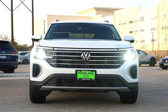 new 2025 Volkswagen Atlas car, priced at $46,694