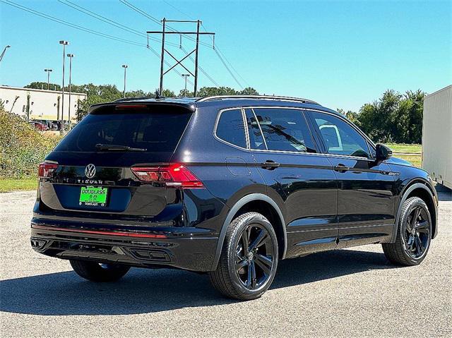 new 2024 Volkswagen Tiguan car, priced at $33,864