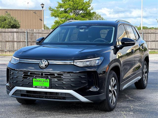 new 2025 Volkswagen Tiguan car, priced at $31,011