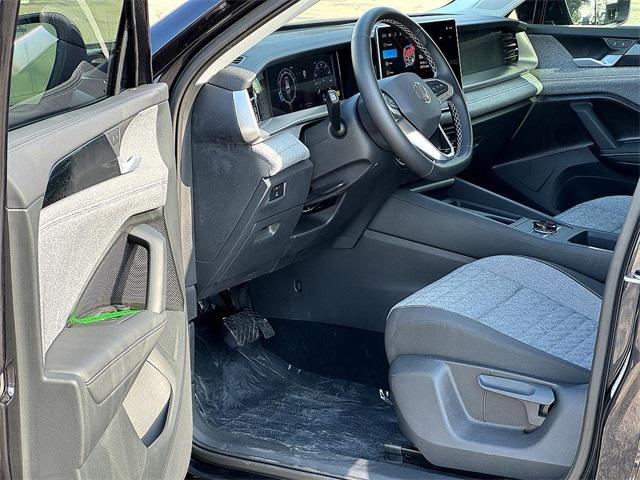 new 2025 Volkswagen Tiguan car, priced at $31,011