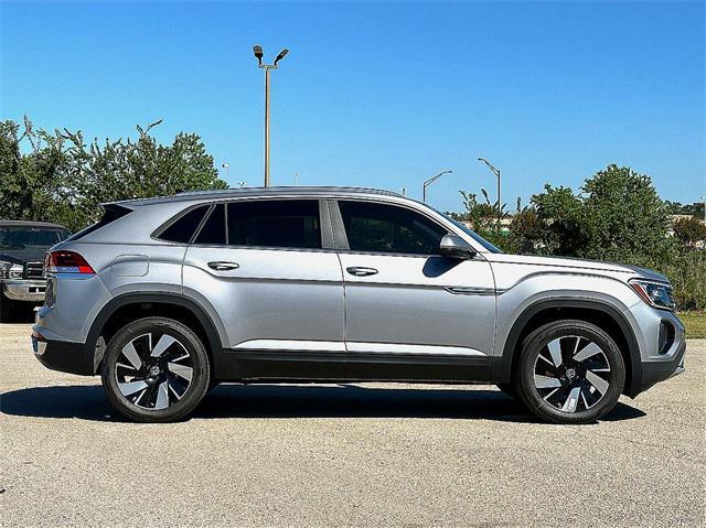 new 2024 Volkswagen Atlas Cross Sport car, priced at $39,524