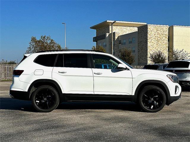 new 2025 Volkswagen Atlas car, priced at $46,189