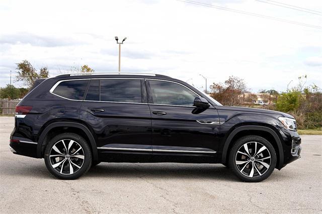 new 2025 Volkswagen Atlas car, priced at $52,048