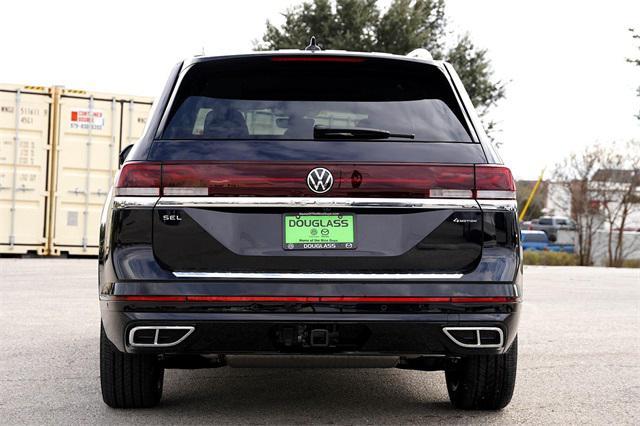 new 2025 Volkswagen Atlas car, priced at $52,048