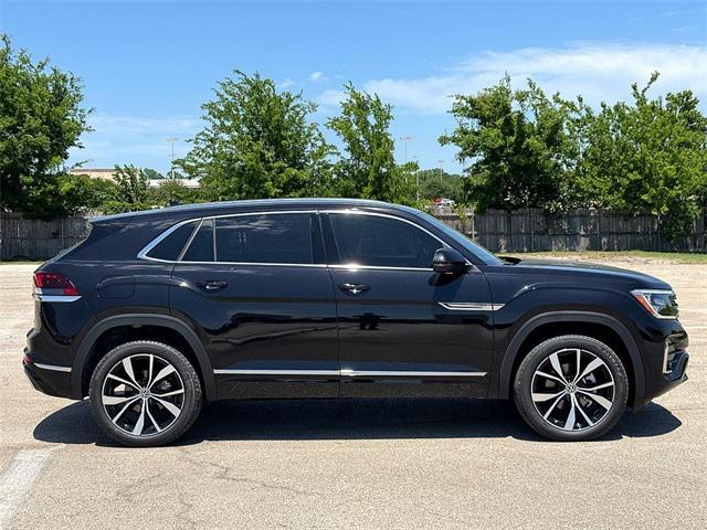 new 2025 Volkswagen Atlas Cross Sport car, priced at $52,846