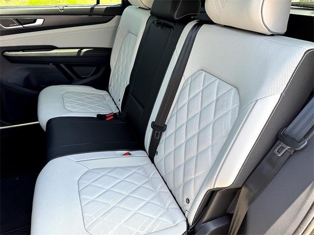 new 2025 Volkswagen Atlas Cross Sport car, priced at $52,846