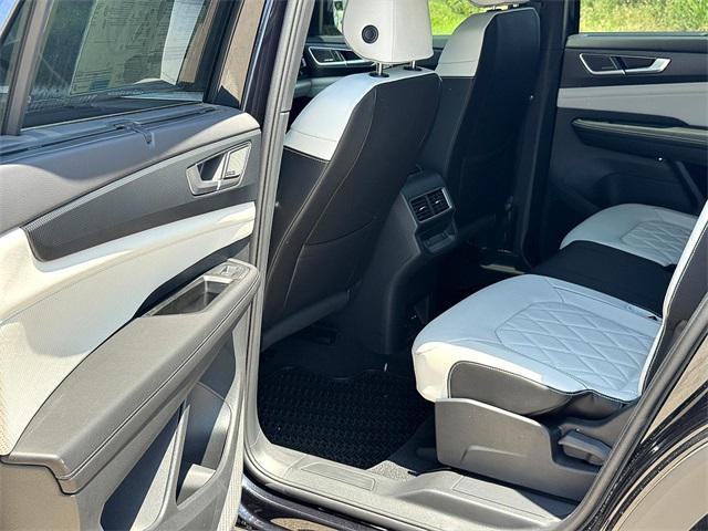 new 2025 Volkswagen Atlas Cross Sport car, priced at $52,846