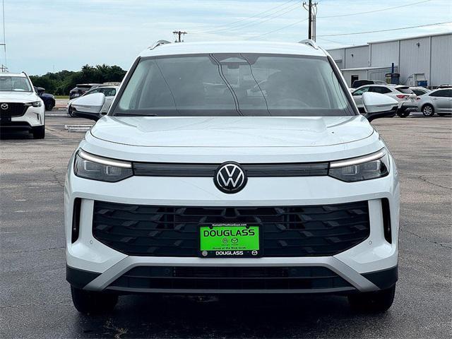 new 2025 Volkswagen Tiguan car, priced at $30,888