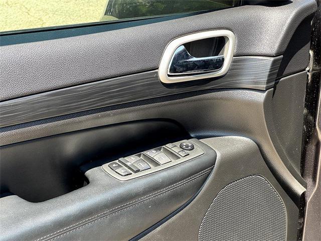 used 2021 Jeep Grand Cherokee car, priced at $22,988