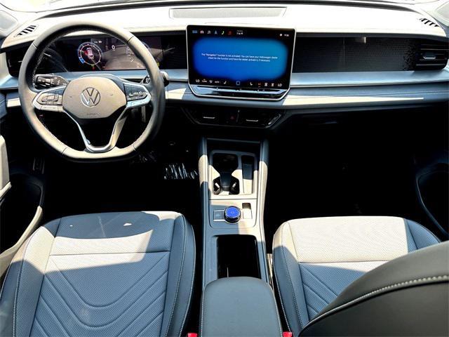 new 2025 Volkswagen Tiguan car, priced at $32,787