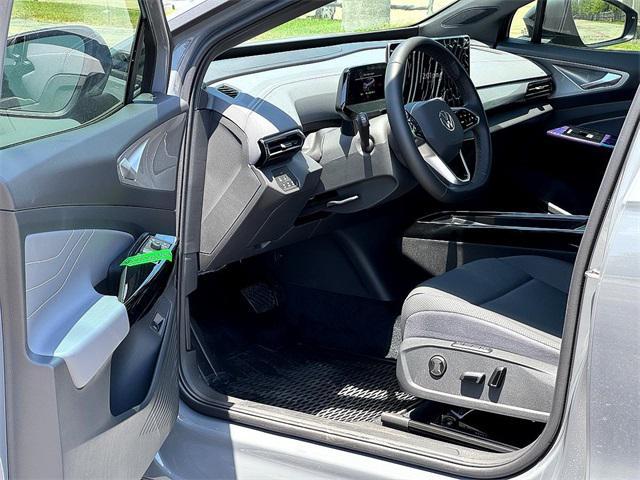 new 2025 Volkswagen ID.4 car, priced at $50,761