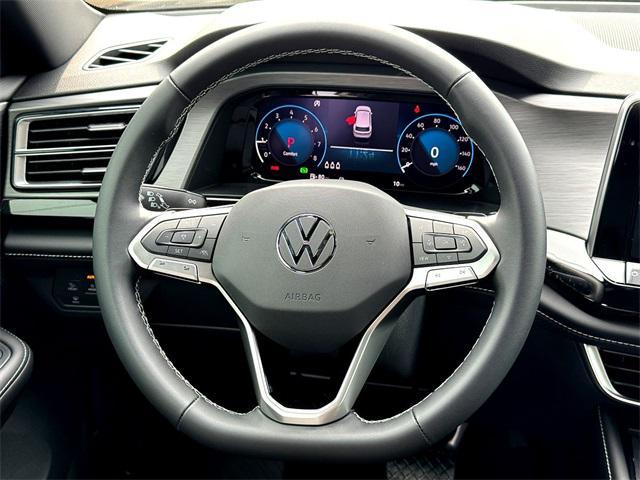 new 2026 Volkswagen Atlas Cross Sport car, priced at $40,401