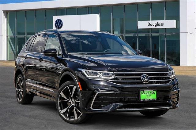 new 2024 Volkswagen Tiguan car, priced at $37,818