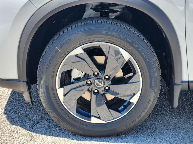 new 2026 Nissan Rogue car, priced at $30,400